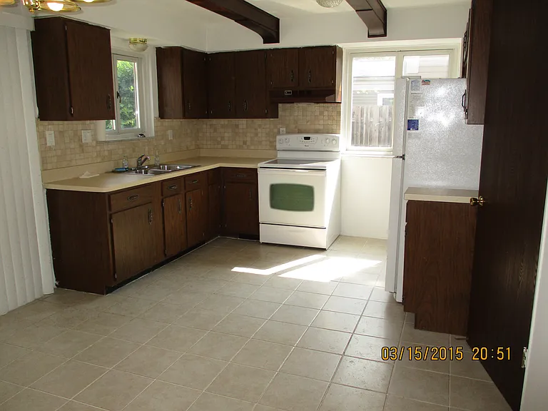 44062 Proctor Rd — Photo 4