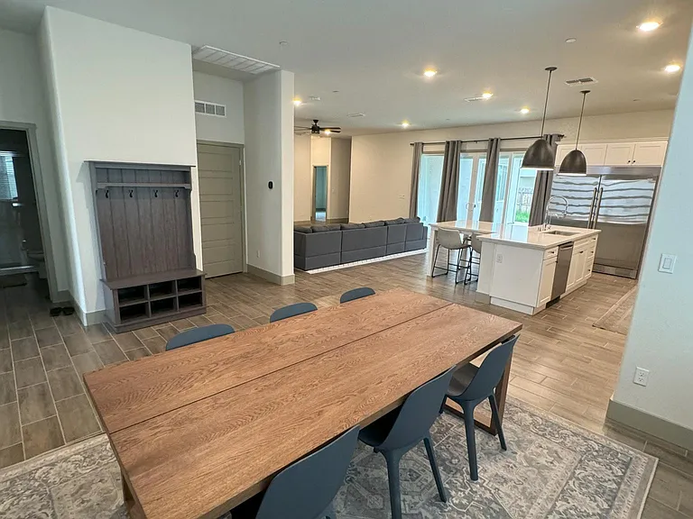 3751 Gabriel Dr — Photo 3