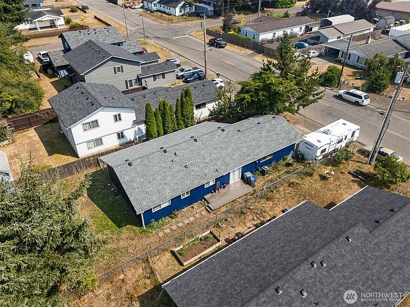 4th image of 1710 W Young Street