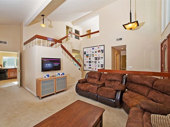 4th image of 4695 Calle De Vida