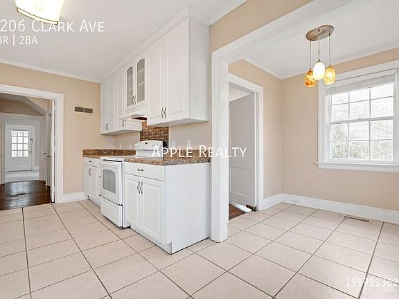 4th image of 3206 Clark Ave