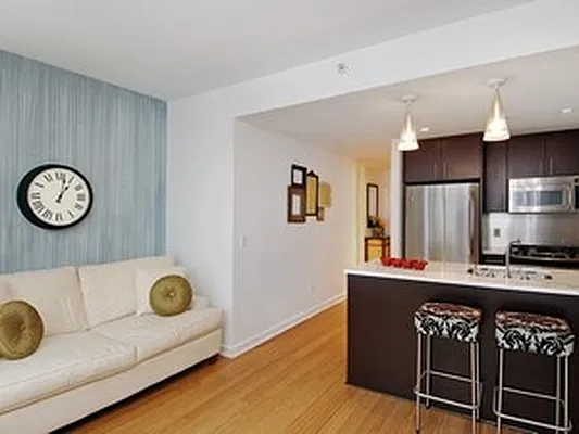 Sold by Citi Habitats | media 20
