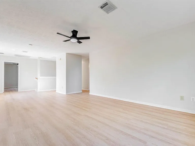 5318 Cilantro Ln — Photo 33
