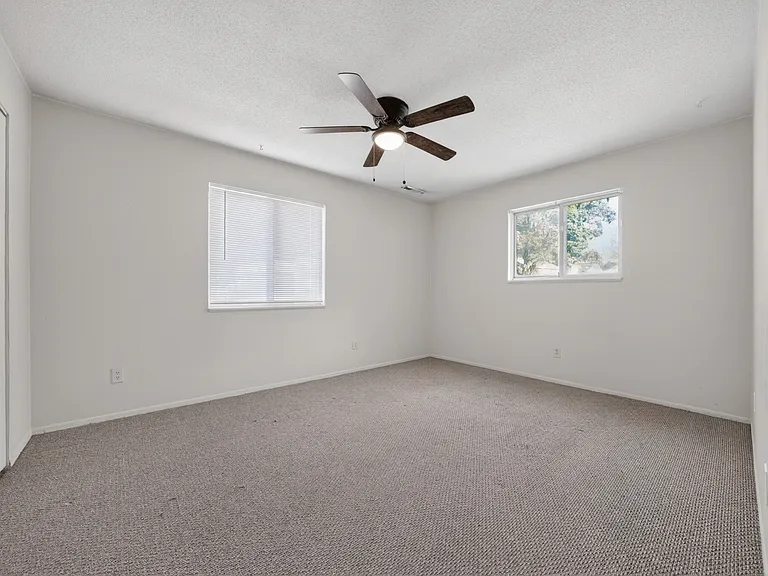 3712 Hampton Blvd — Photo 9