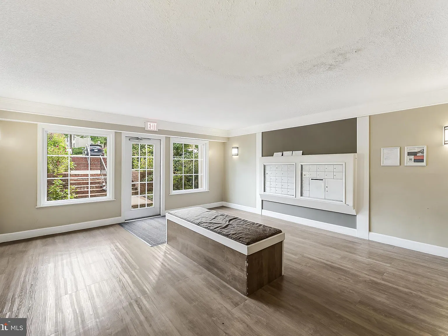 The Colonies At Mclean C — Photo 4