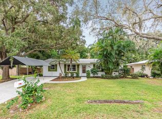2958 Yorktown St, Sarasota, FL 34231