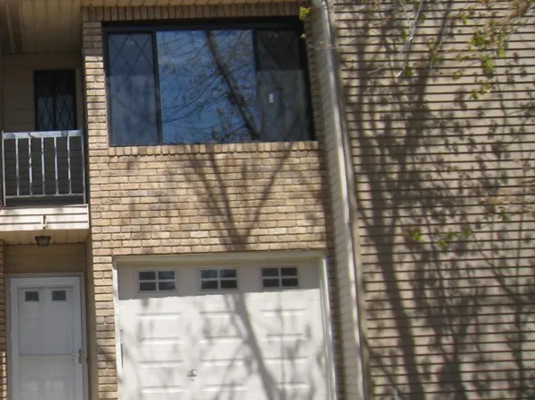 (undisclosed Address), Staten Island, NY 10312