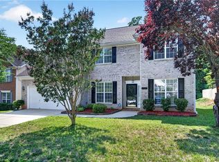6308 Thornblade Ct, Greensboro, NC 27410