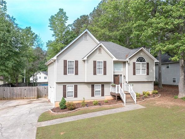 324 Madeline Way, Temple, GA 30179