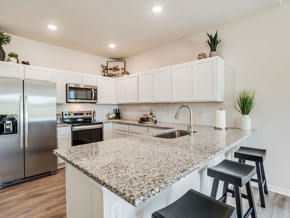 1st image of 2884 S Maize Rd