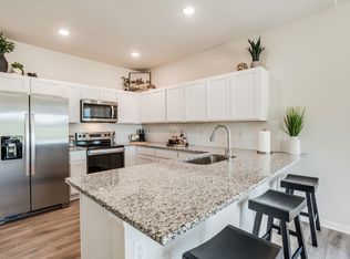 2884 S Maize Rd, Wichita, KS 67215