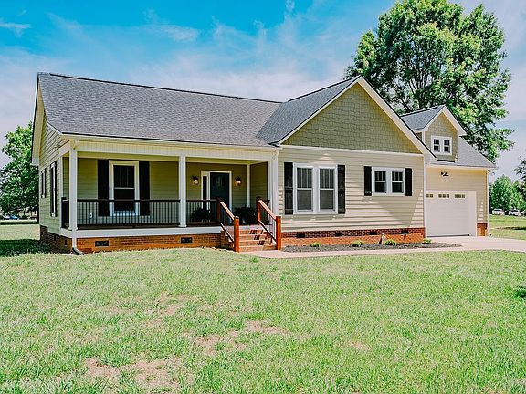 2nd image of 117 Humphries Cir