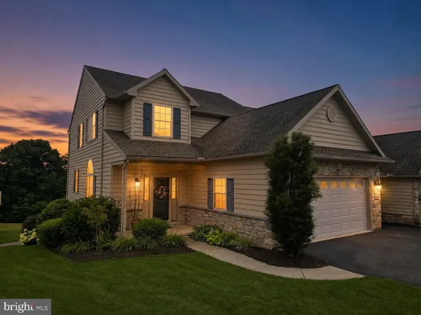 26 Southwoods Dr, Elizabethtown, PA 17022
