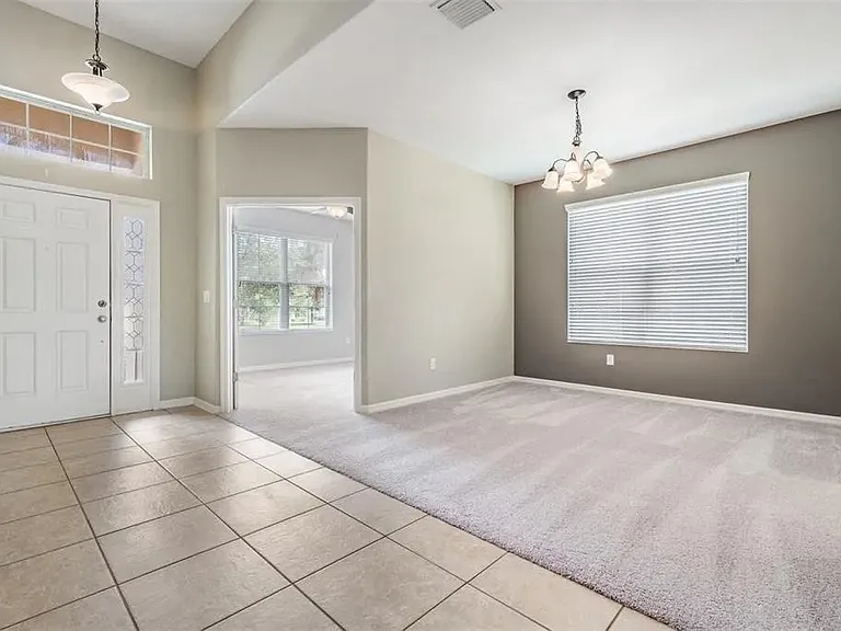 7207 Nightshade Dr — Photo 6