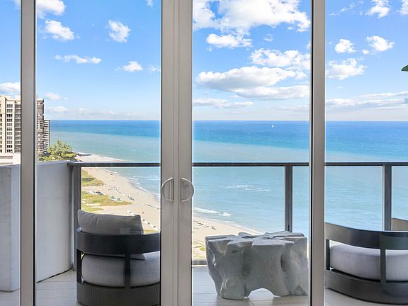 3rd image of 3100 N OCEAN Drive #H-1702