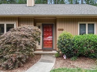 7902 Brown Bark Pl, Raleigh, NC 27615
