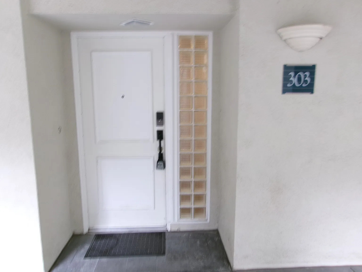 2 bed, 1326 sqft, $3,695 — Photo 2