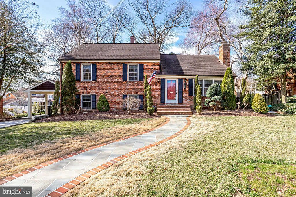 913 Croton Dr, Alexandria, VA 22308 | Zillow