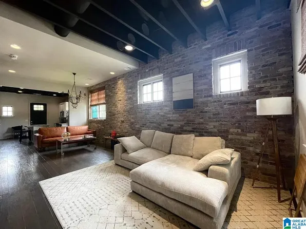 908 Barristers Ct Unit 908, Birmingham, AL 35242