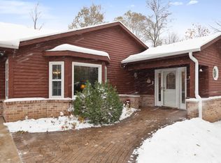 1868 Mapledale Rd, West Bend, WI 53090