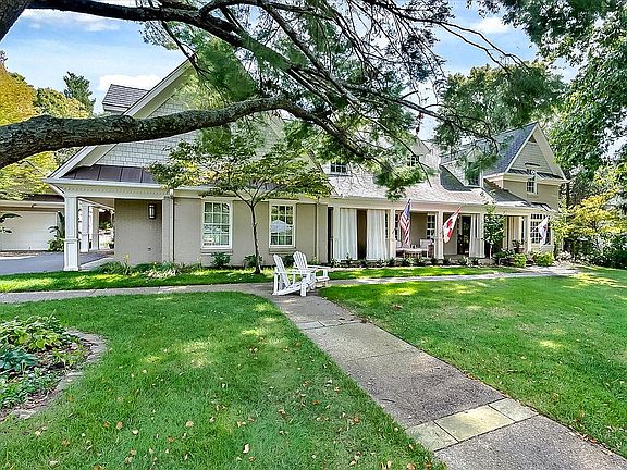 5th image of 1823 Glenhill Dr