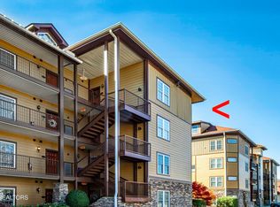 527 River Place Way UNIT 445, Sevierville, TN 37862