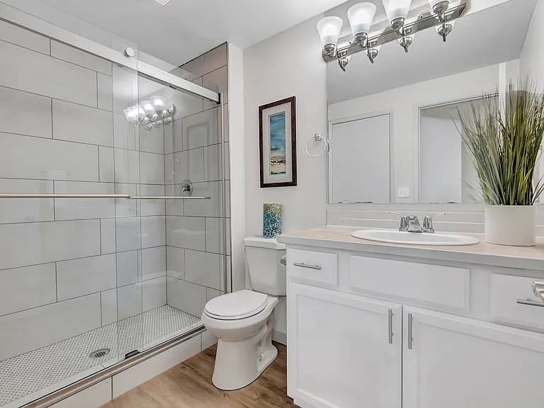 4517 S Donald Ct — Photo 15