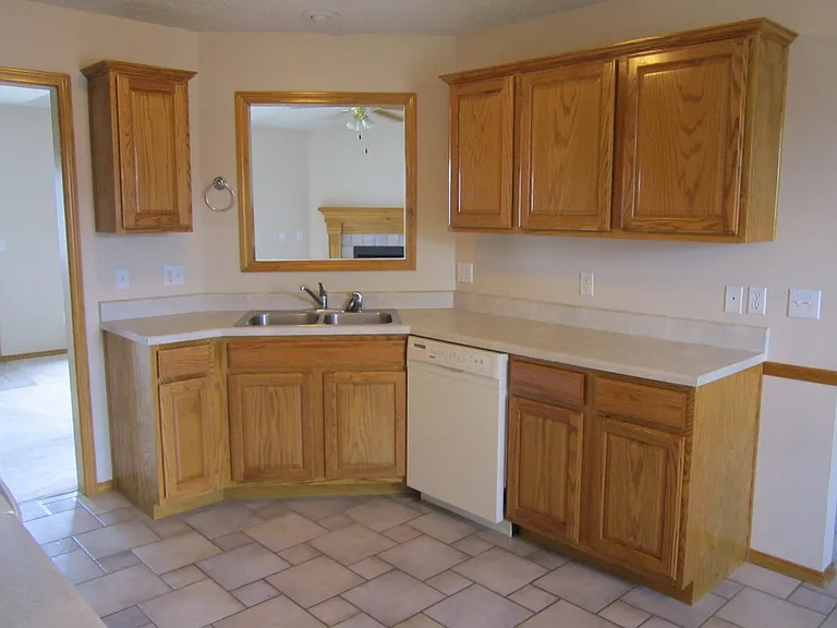 3820 W Cardinal St — Photo 4