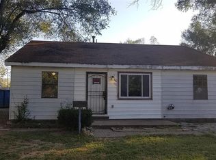 1201 Richard Dr, Cahokia, IL