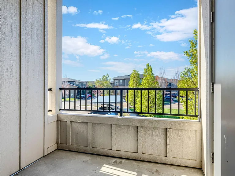 Northview Apartment Homes — Photo 32