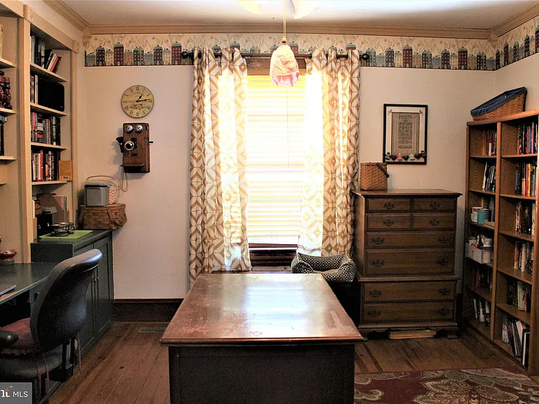 217 Villanova Rd — Photo 16
