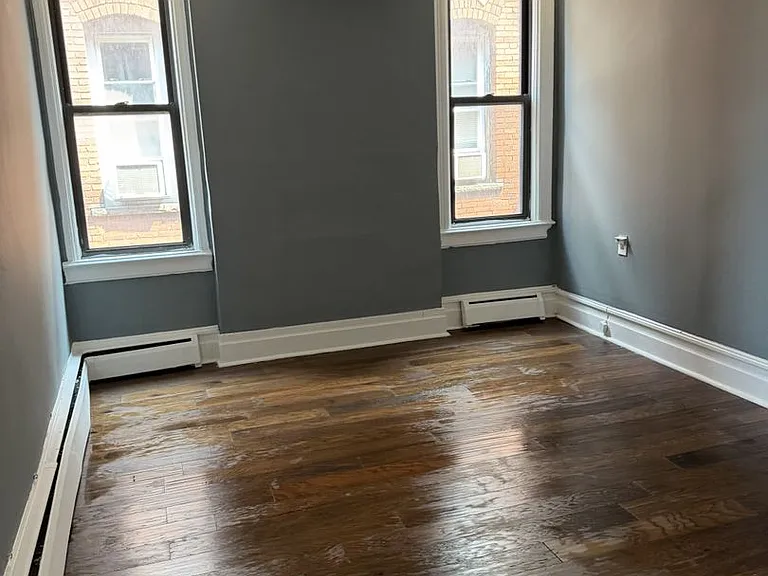 328 S Mathilda St #4 — Photo 6