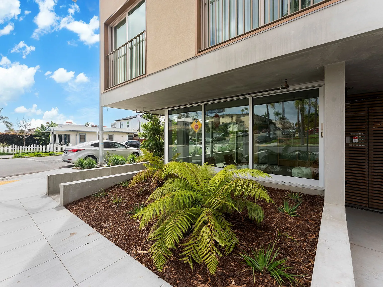 Fora North Park — Photo 3