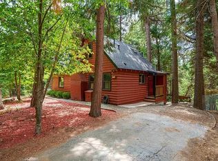 838 Poe Ct, Lake Arrowhead, CA 92352