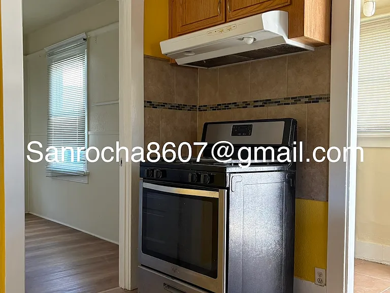 1718 N Freeman Ave — Photo 17