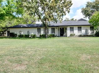 8208 Llano Ave, Benbrook, TX 76116