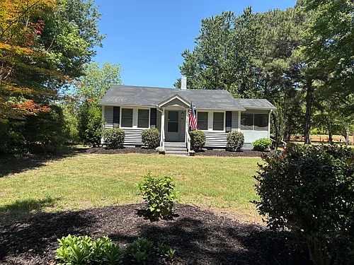 108 Pecan Ln Photo 1