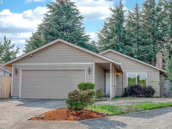 15710 NE 4th Cir, Vancouver, WA 98684