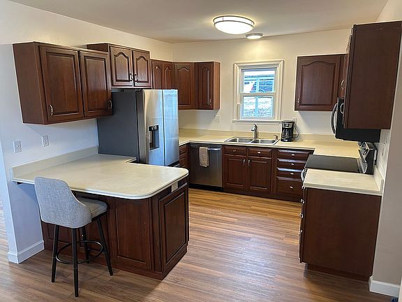 5th image of 9661 State Highway 700