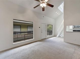 908 Poplar St APT 204, Austin, TX 78705