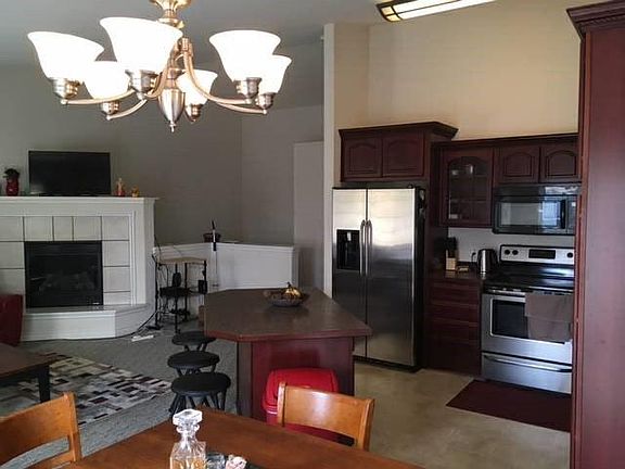 Kitchen/Living Room
