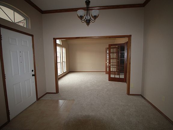 Front Entry & Living Room 1