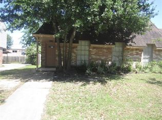 5504 Deep Forest Dr, Houston, TX 77092