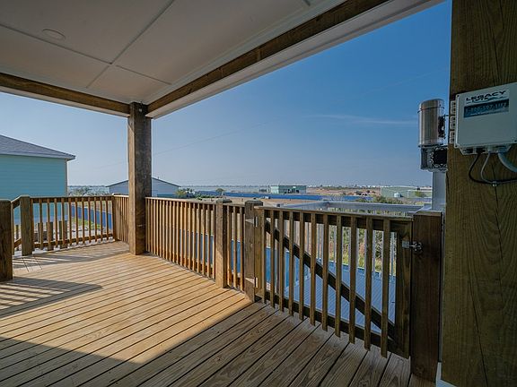 5th image of 160 Shoalwater Way
