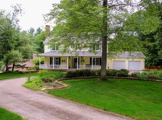 19285 Golfview Dr, Big Rapids, MI 49307