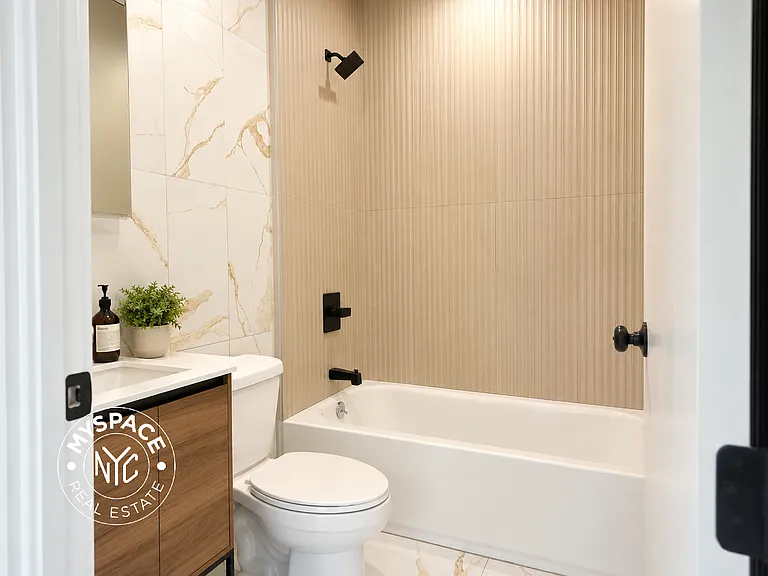 638 Lafayette Ave #2B — Photo 12