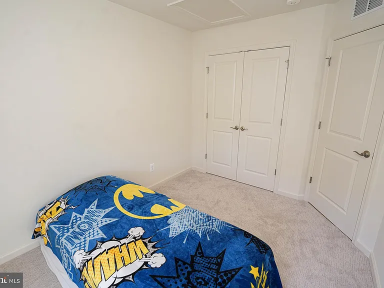414 Waterfield Ct — Photo 53
