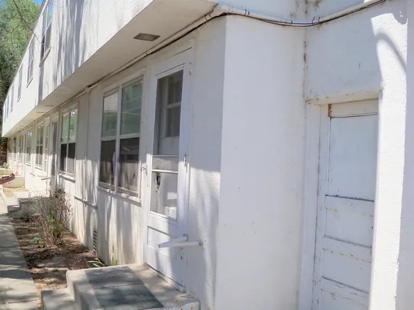 205 N 23rd St APT 8, Billings, MT 59101