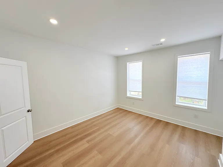 2619 Titan St — Photo 11