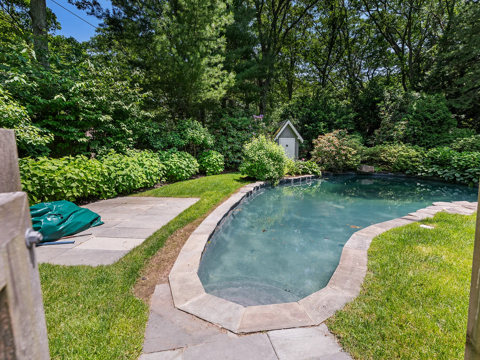 Wainscott Home — Photo 3